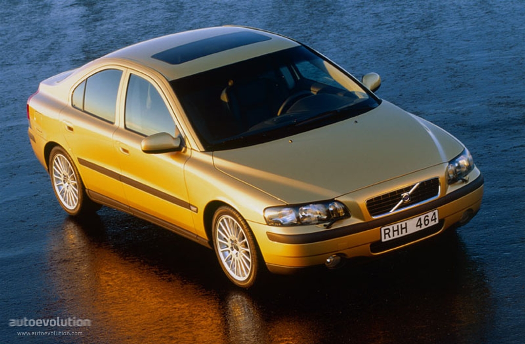 VOLVO S60