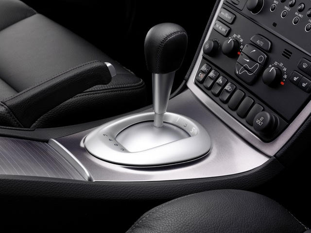 Volvo S60 photo 35