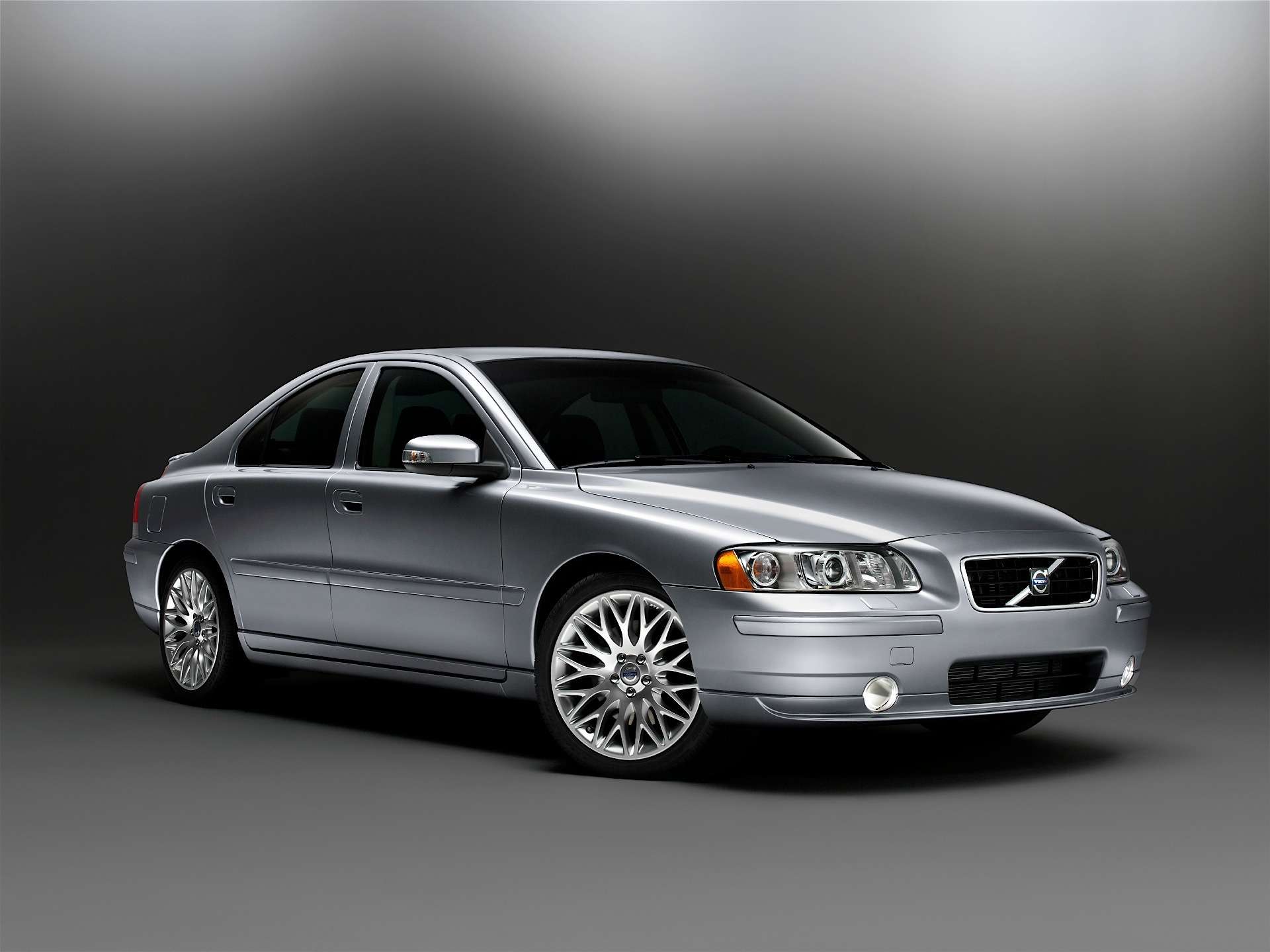 Volvo S60 photo 16
