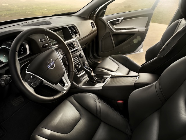 Volvo S60 photo 73