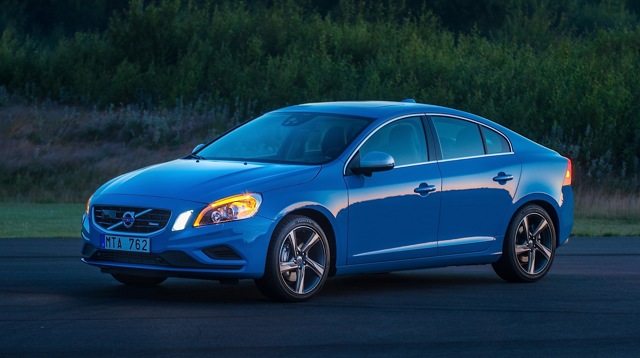 Volvo S60 photo 27