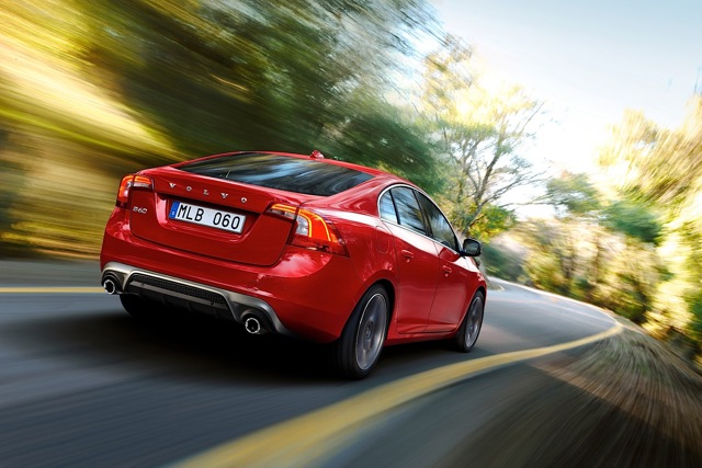 Volvo S60 photo 47
