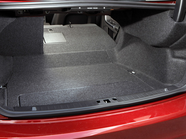 Volvo S60 photo 81