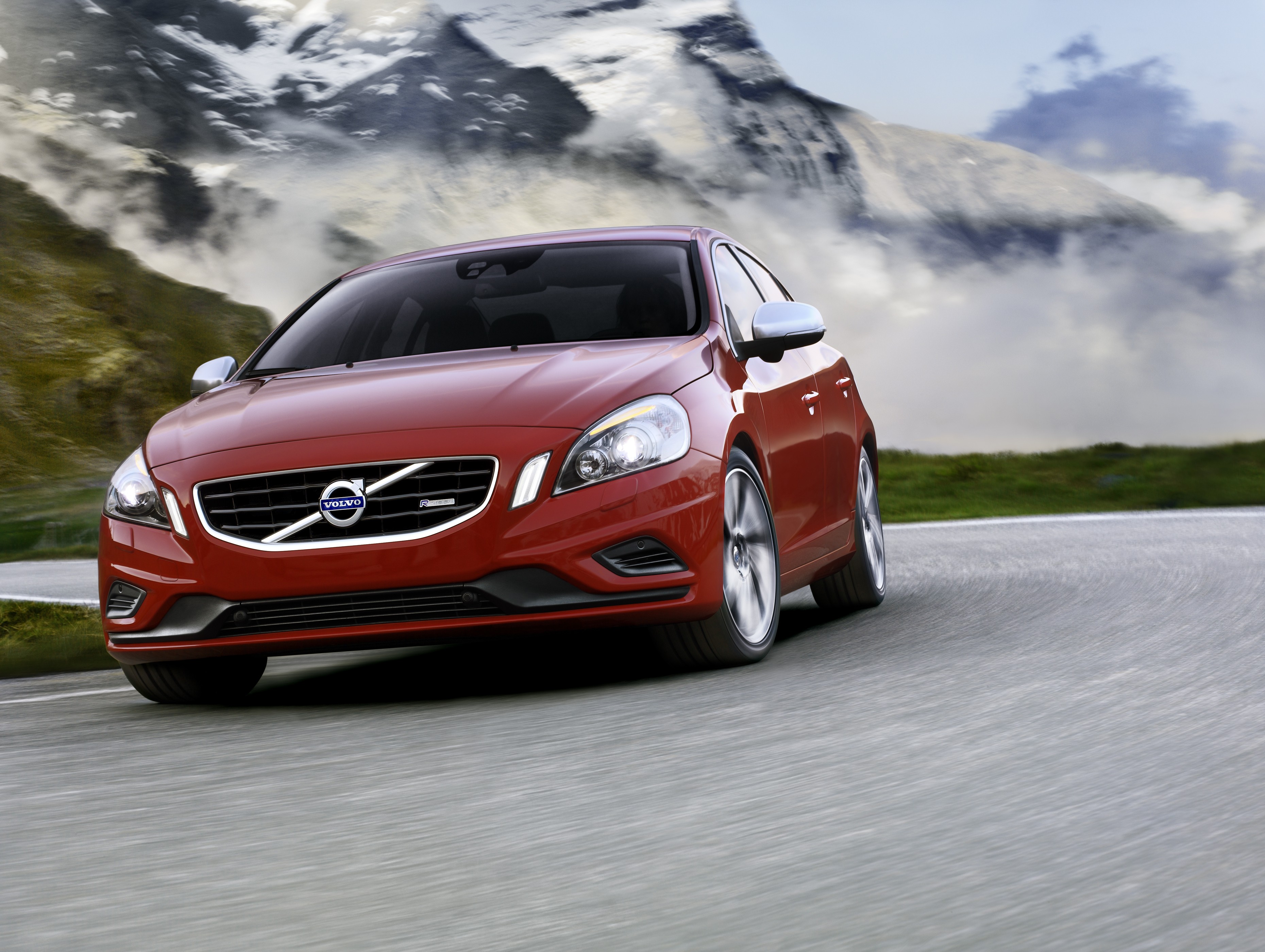 Volvo S60 photo 54