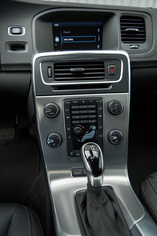 Volvo S60 Foto 61