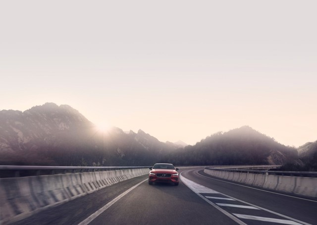 Volvo S60 foto 66