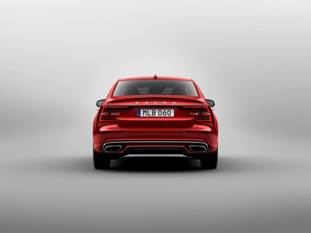 Volvo S60 foto 75