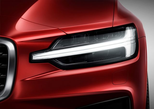 Volvo S60 foto 85
