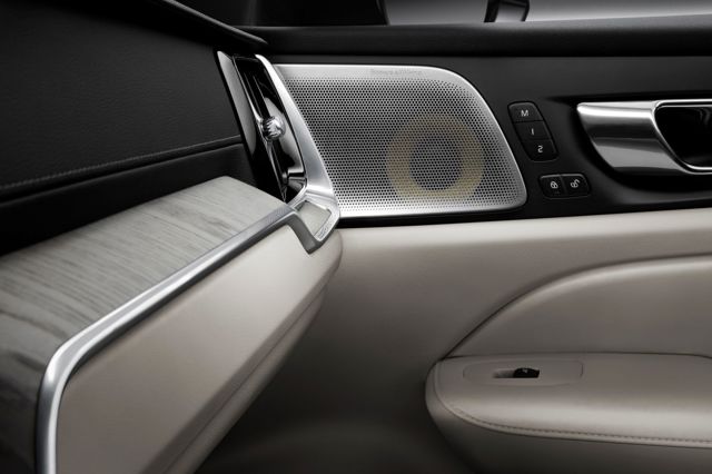 Volvo S60 foto 111