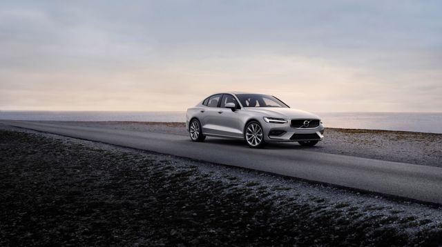 Volvo S60 foto 3
