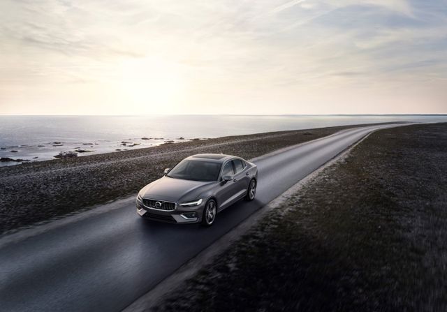 Volvo S60 foto 4