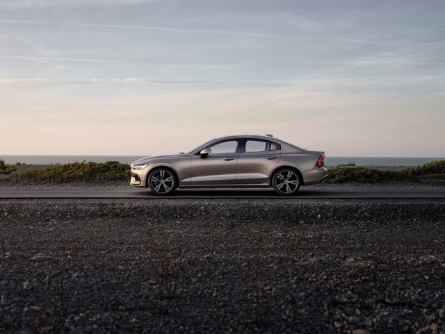 Volvo S60 foto 14