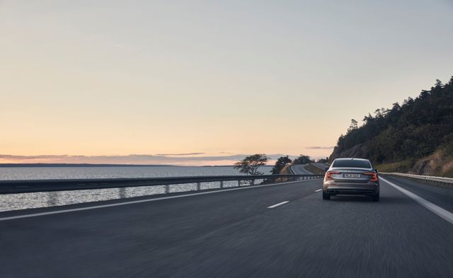 Volvo S60 foto 22