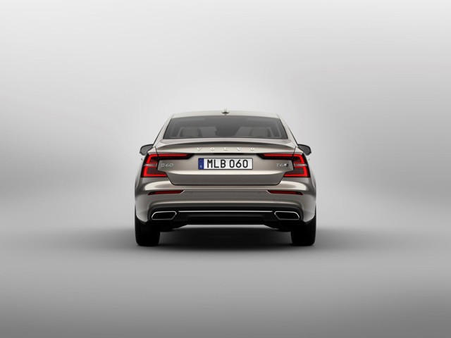 Volvo S60 foto 33