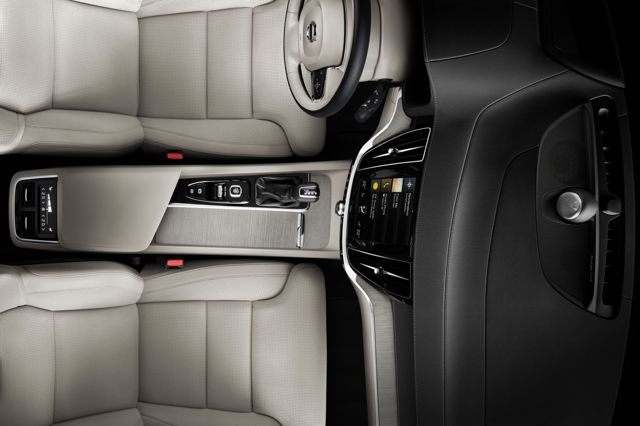Volvo S60 foto 101