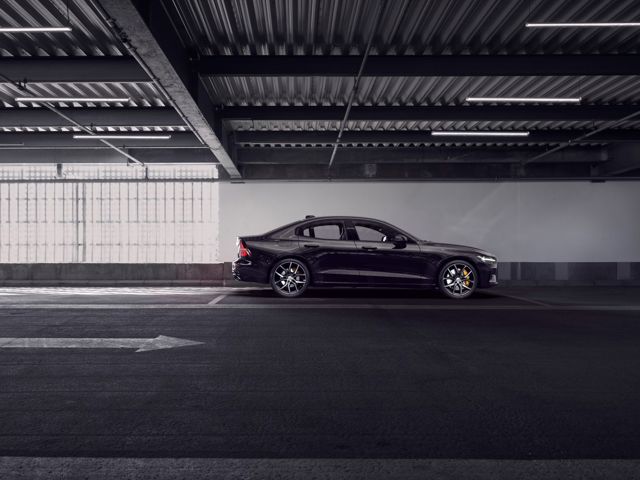 Volvo S60 foto 47