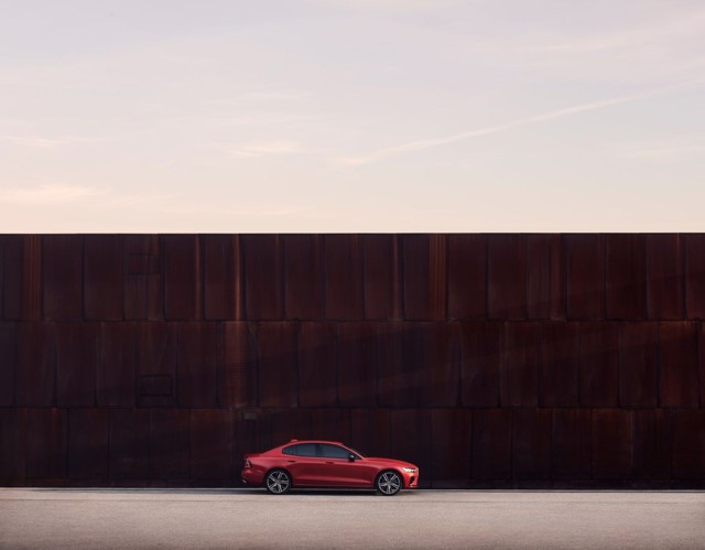 Volvo S60 foto 58
