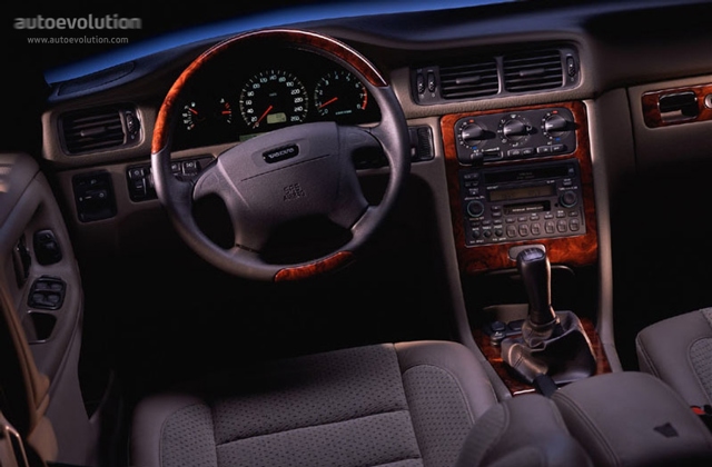 Volvo S70 foto 19