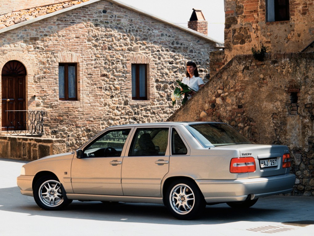 Volvo S70 photo 16