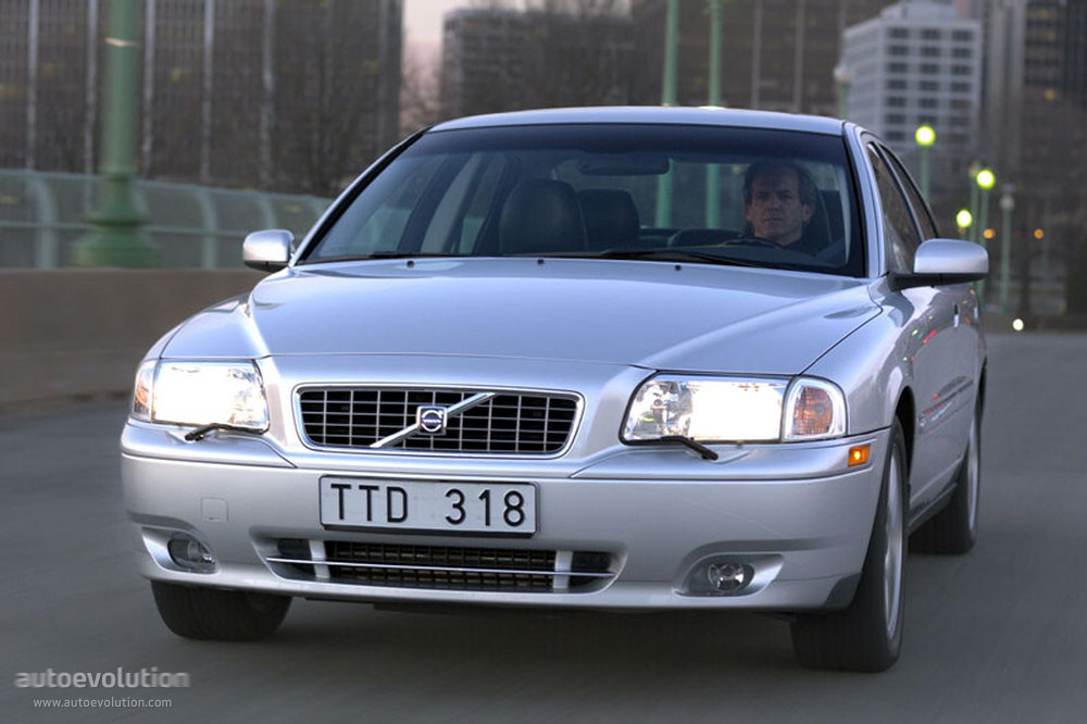 Volvo S80 photo 3