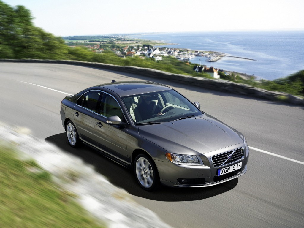 Volvo S80 photo 11