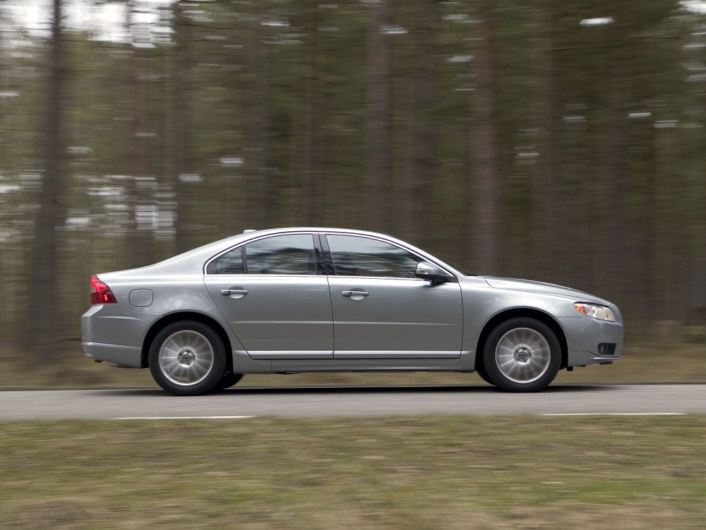 Volvo S80 photo 6