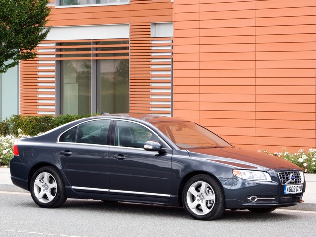Volvo S80 photo 55