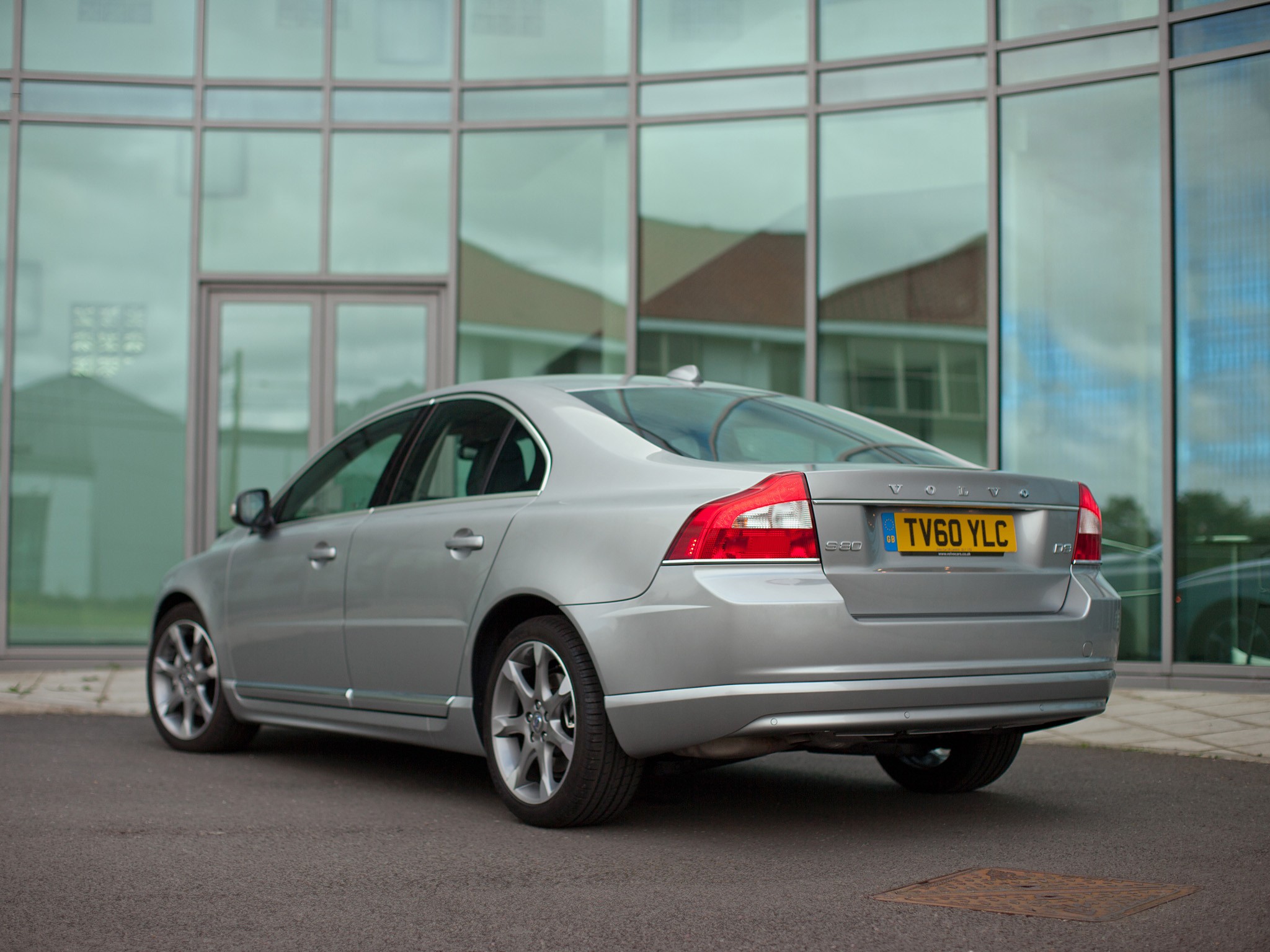 Volvo S80 photo 65