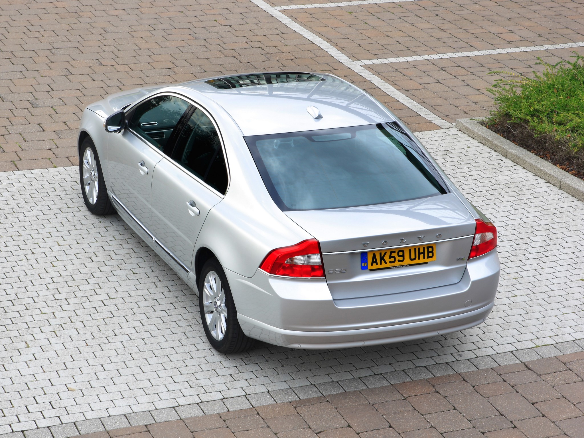 Volvo S80 photo 70