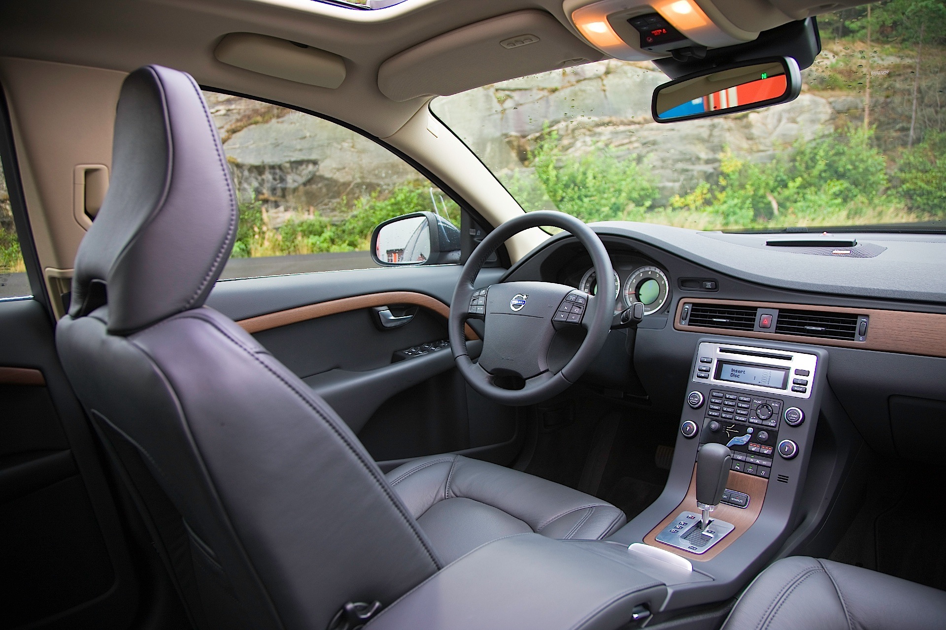 Volvo S80 photo 103