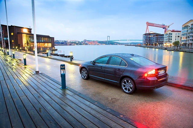 Volvo S80 photo 25