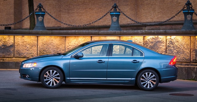 Volvo S80 photo 33