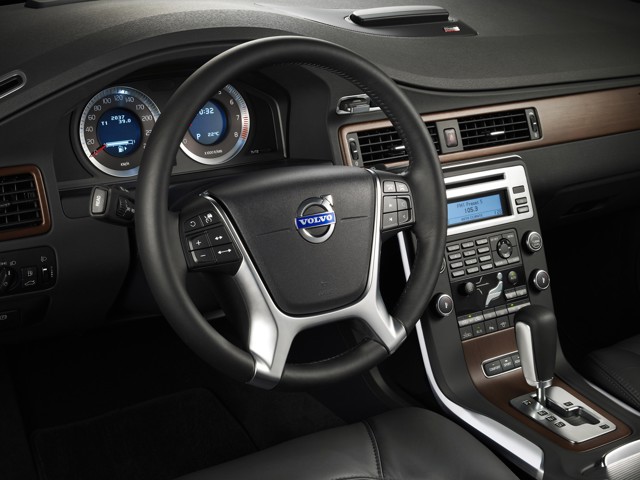 Volvo S80 photo 128