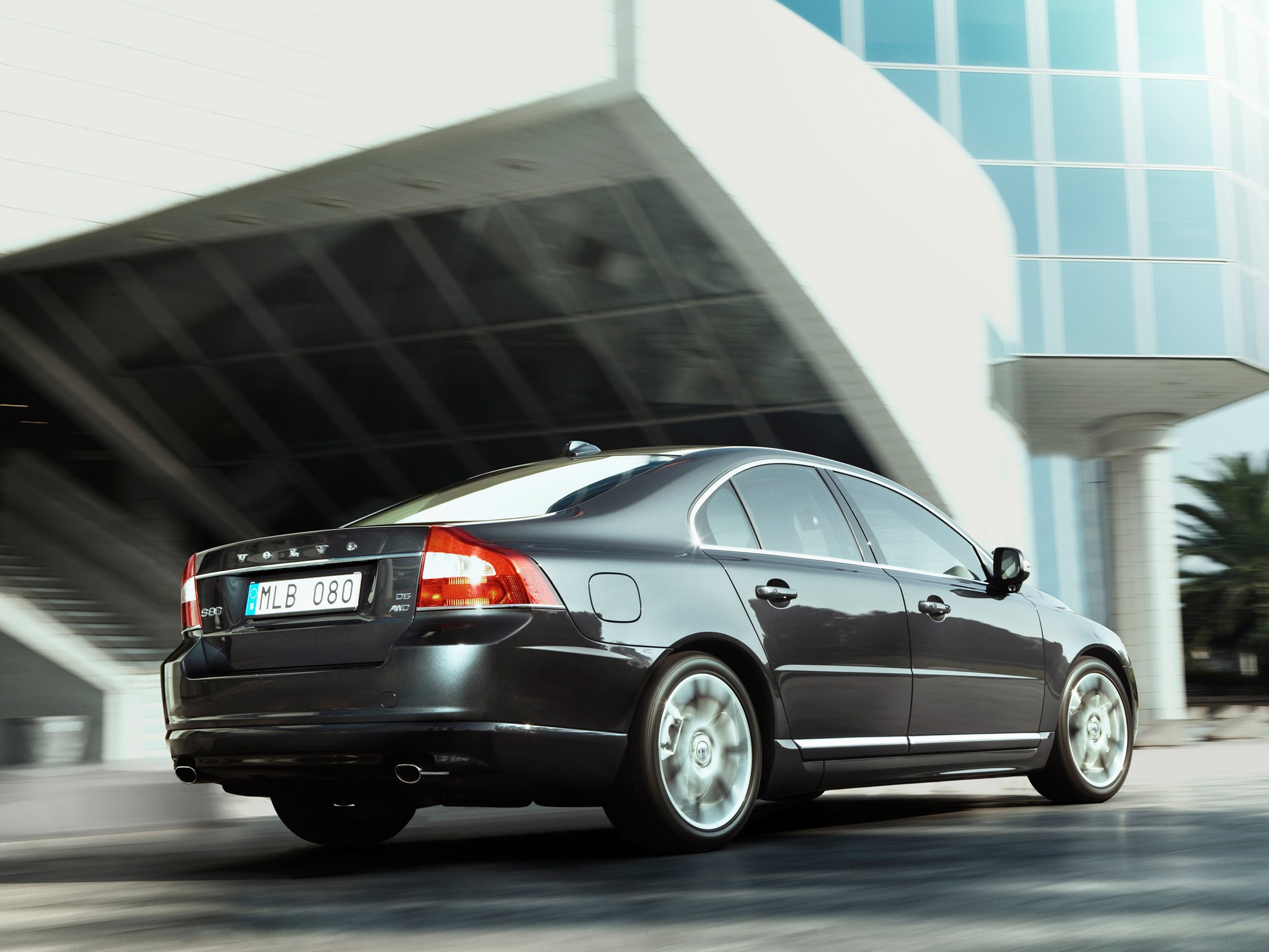 Volvo S80 photo 42