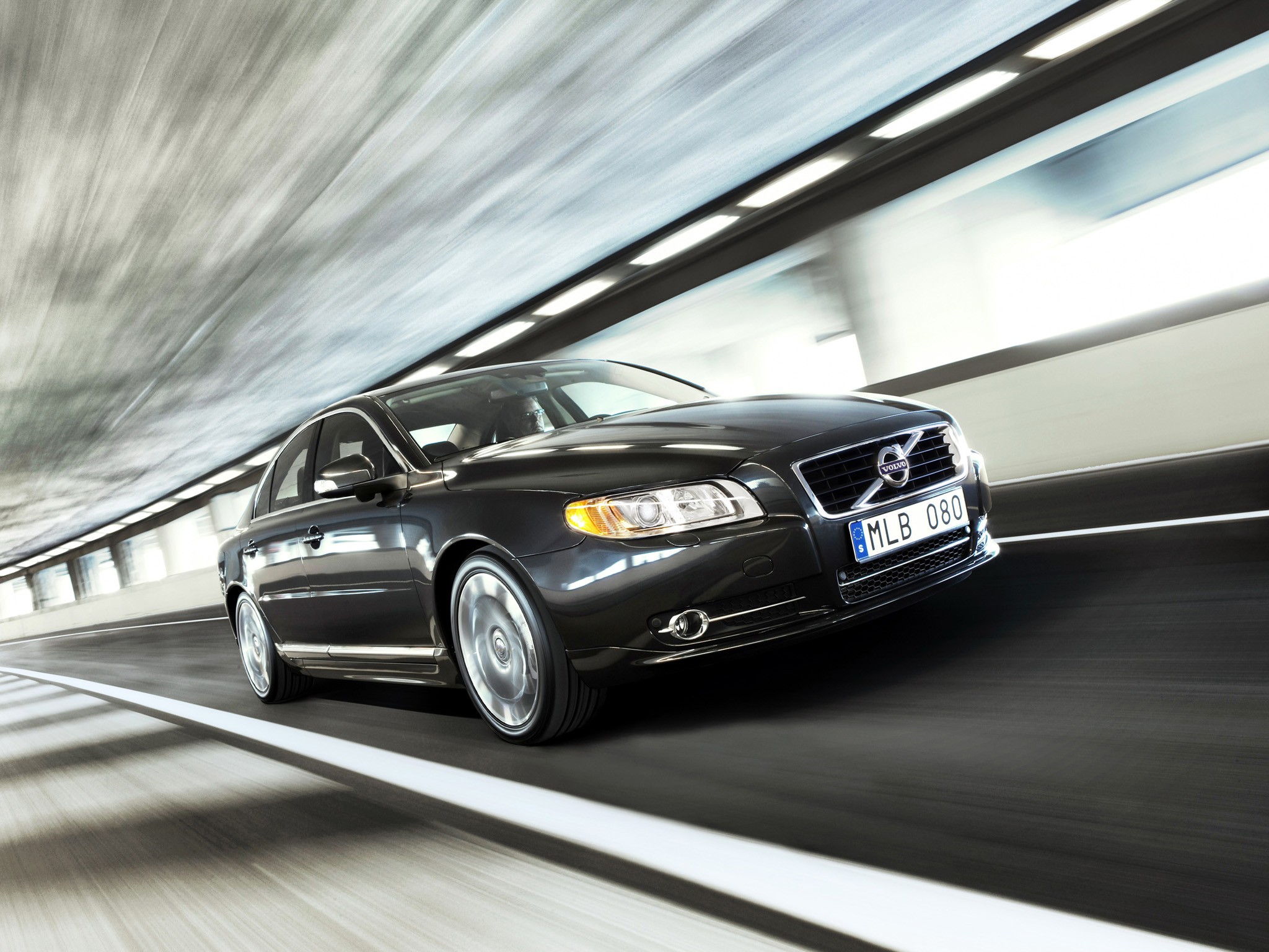 Volvo S80 photo 47