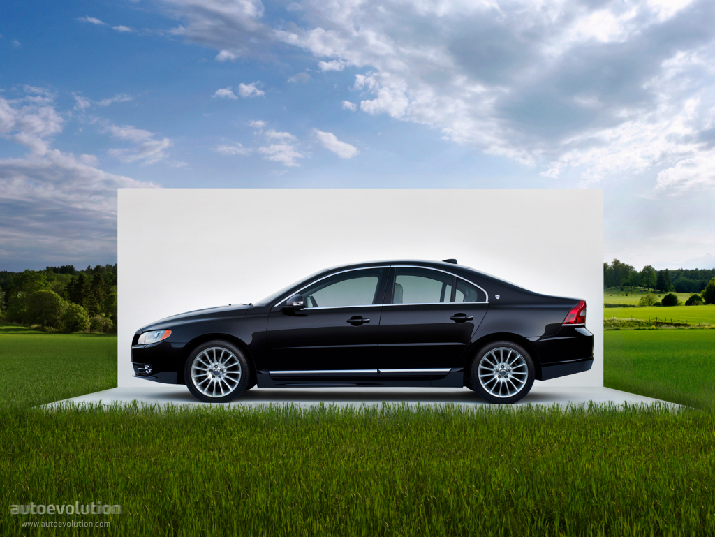 Volvo S80 photo 14