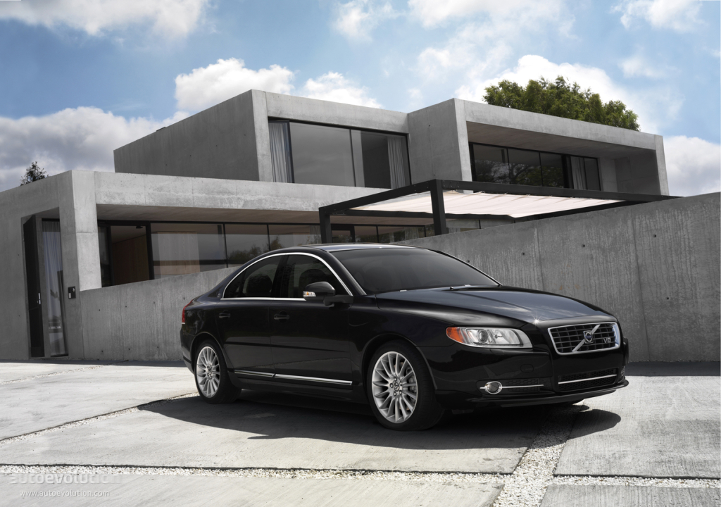 Volvo S80 photo 2