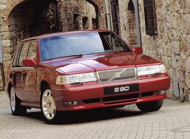 Volvo S90 photo 2