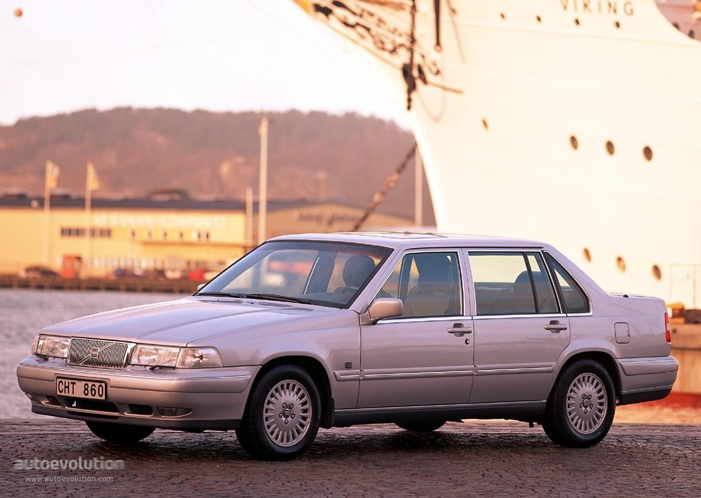 Volvo S90 photo 4