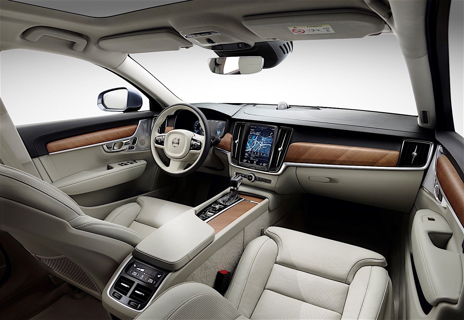 Volvo S90 photo 36