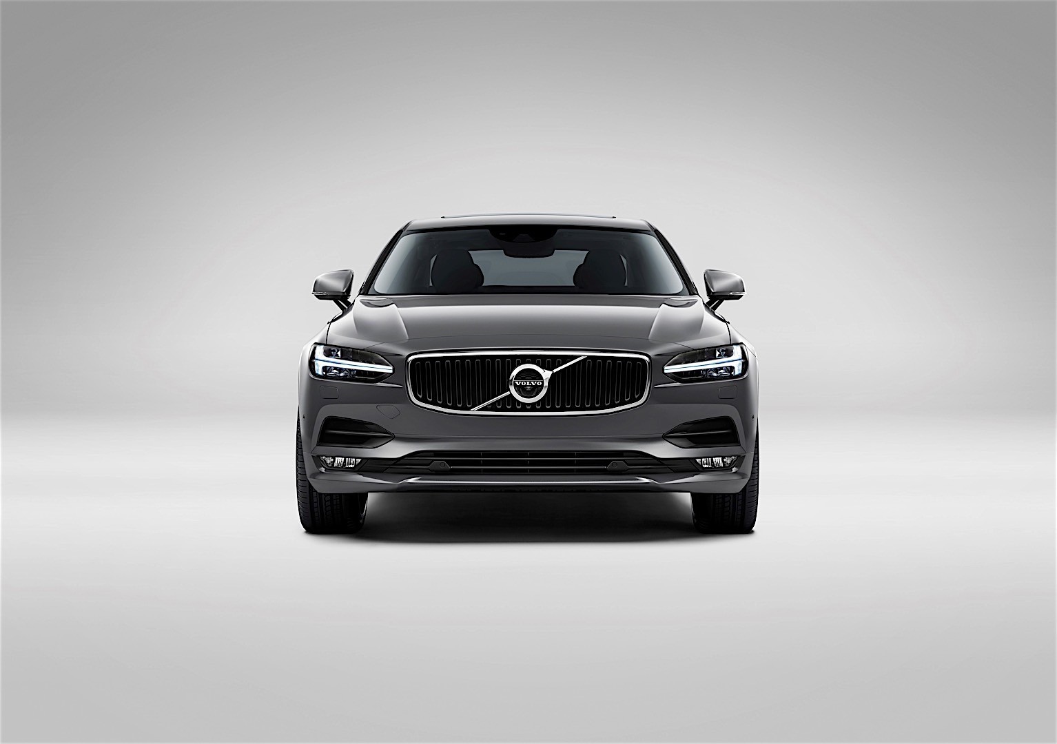 Volvo S90 photo 3