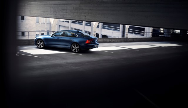 Volvo S90 photo 74