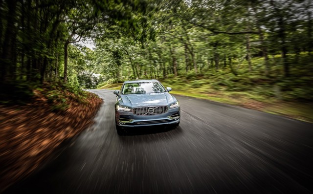 Volvo S90 photo 90