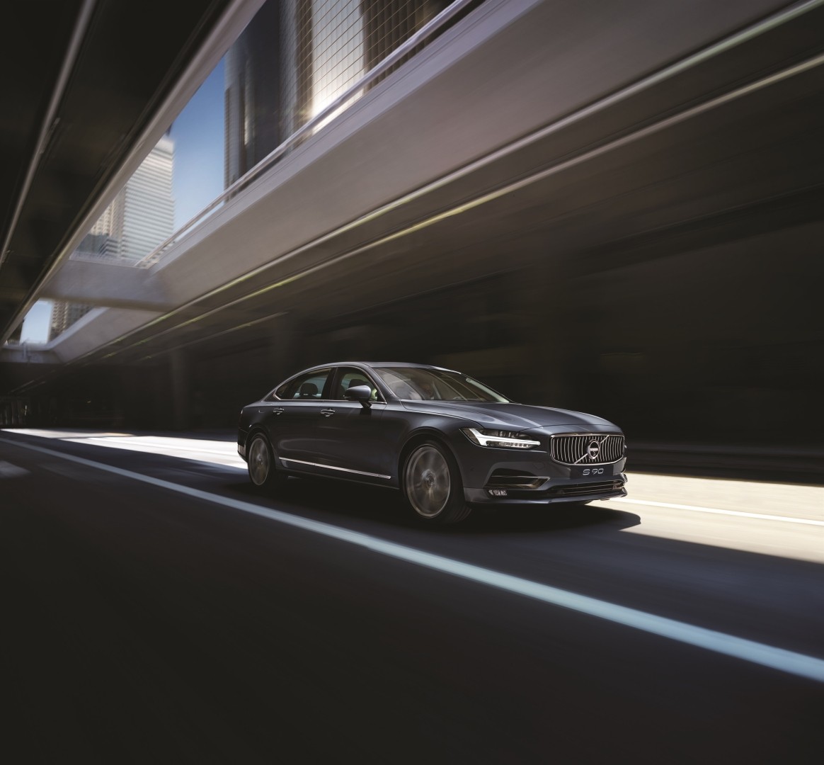 Volvo S90 photo 98