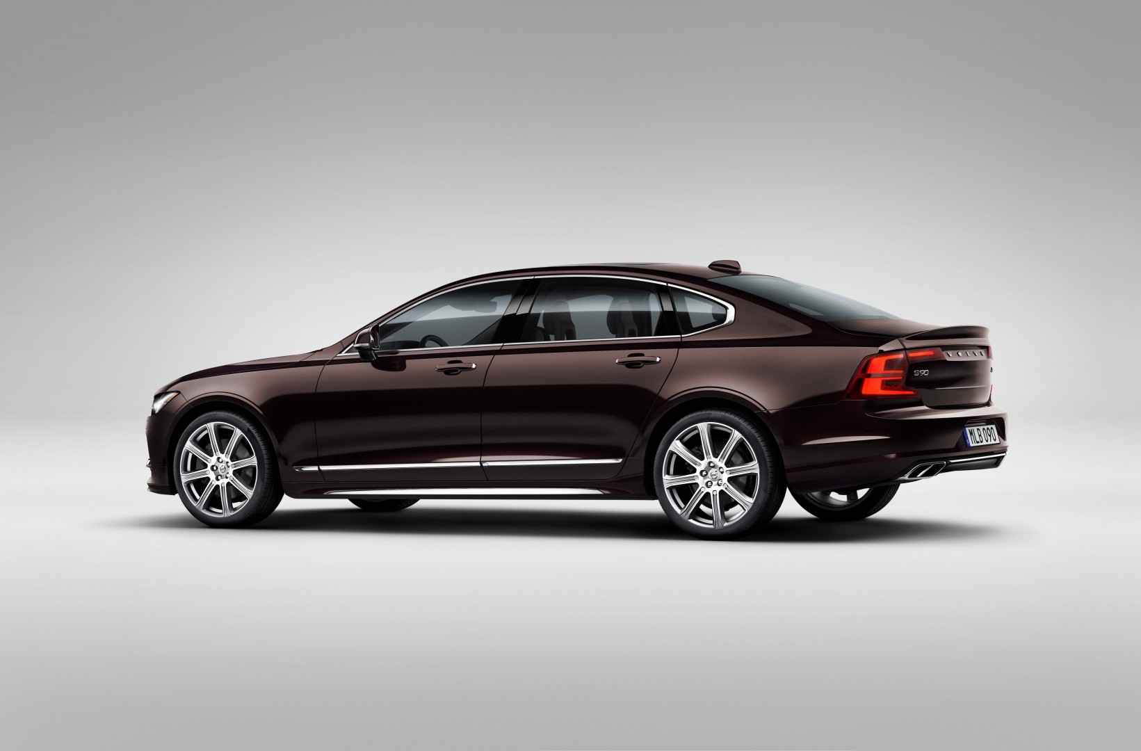 Volvo S90 photo 107
