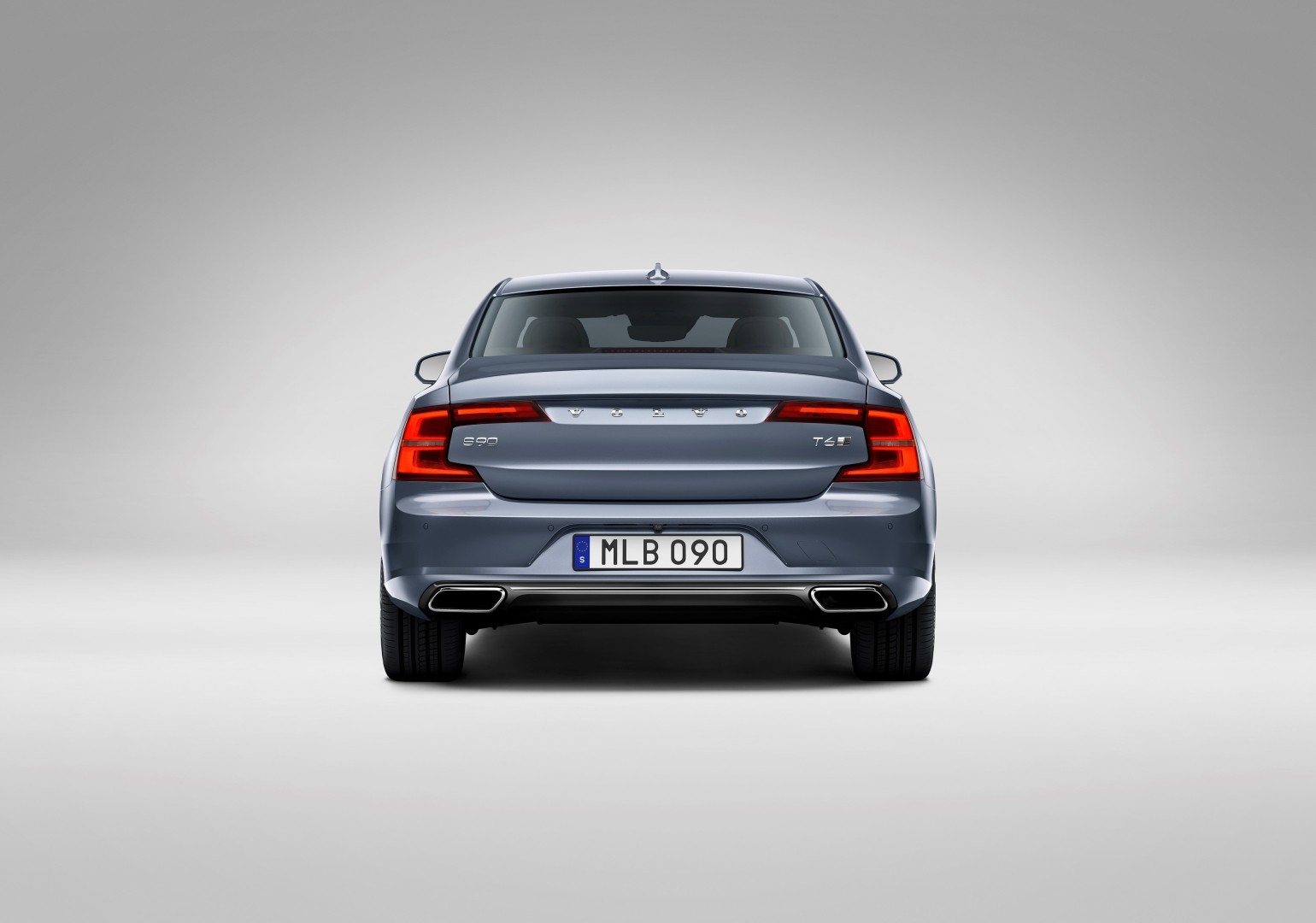 Volvo S90 photo 23