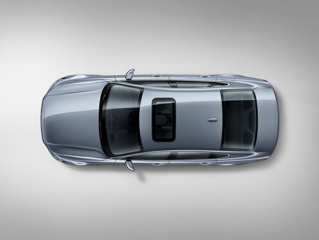 Volvo S90 photo 27