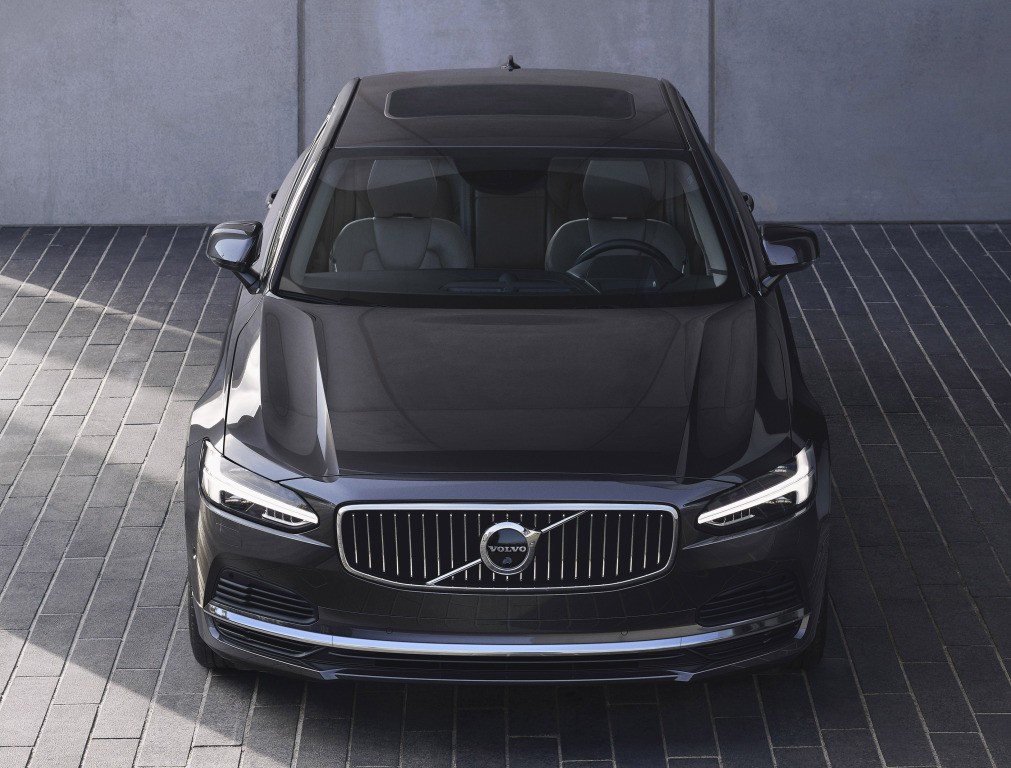 Volvo S90 photo 6