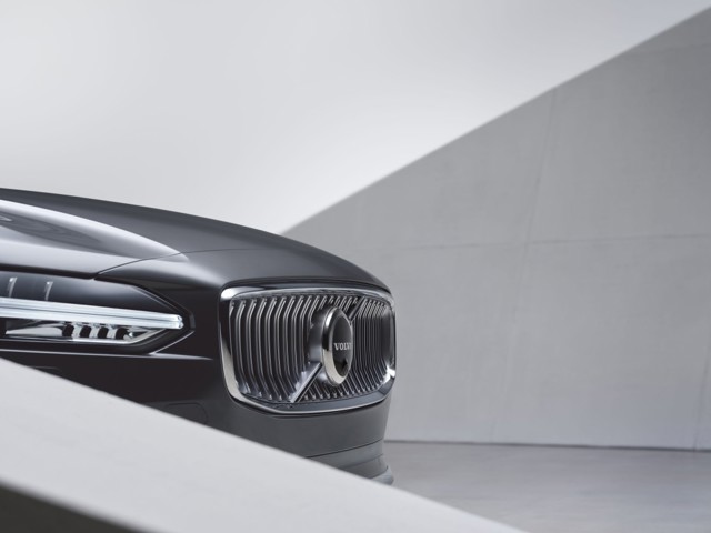 Volvo S90 photo 7