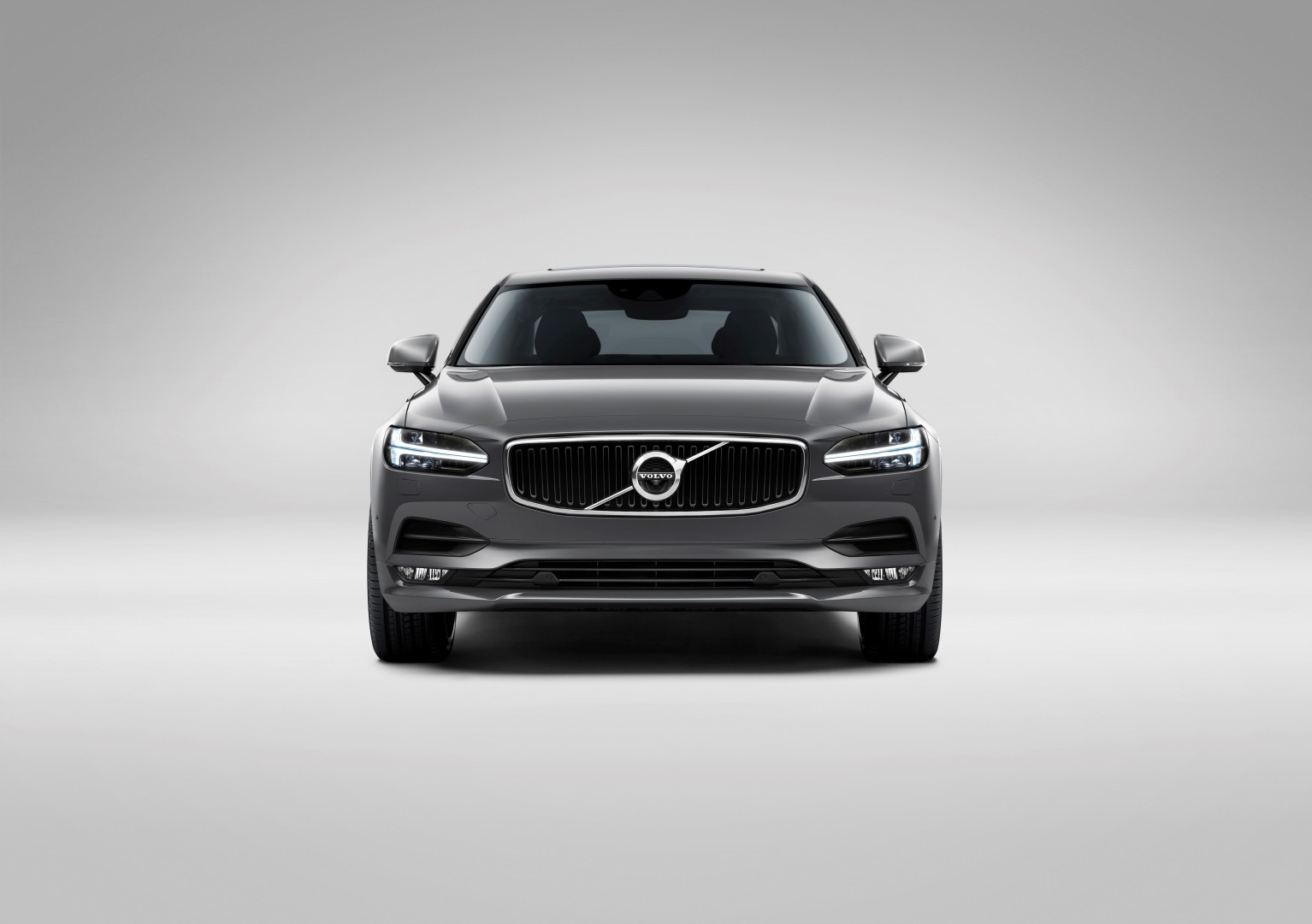 Volvo S90 photo 43